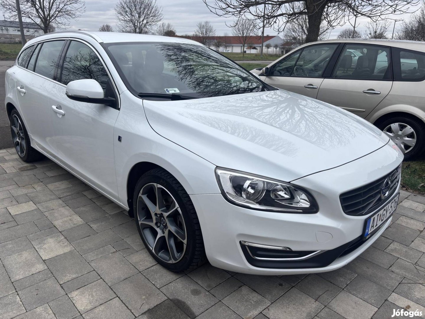 Volvo V60 2.0 D [D2] Ocean Race Geartronic 1540...